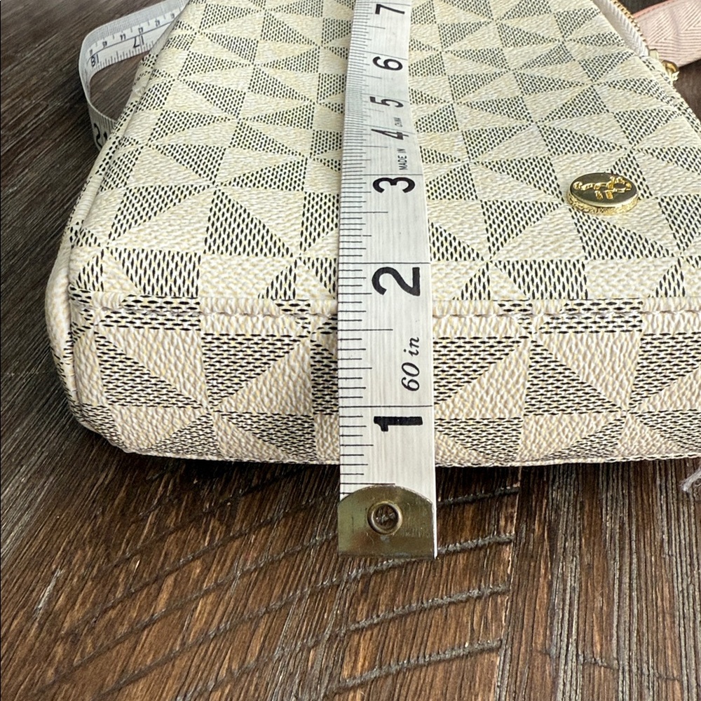 Inicat Geometric Pattern Cream Crossbody Sling Bag - Picture 10 of 10
